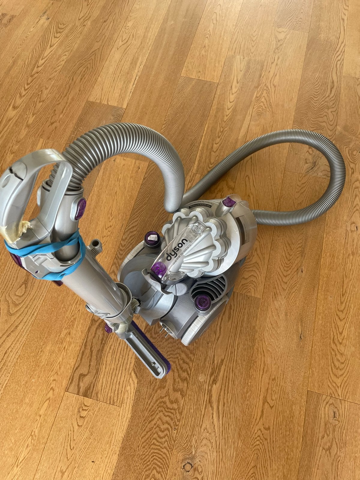 Dyson stofzuiger voor onderdelen - werkt niet meer