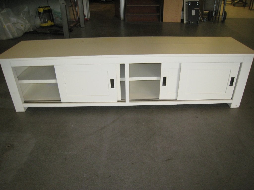 Wit houten lowboard met schuifdeurtjes, Niet ingevuld, Gebruikt, Niet ingevuld, Niet ingevuld