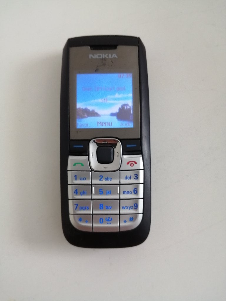WEG=WEG!! ROBUUSTE DUMBPHONE NOKIA 2610 BLACK/SILVER GSM, Gebruikt, Geen camera, Ophalen of Verzenden, Klassiek of Candybar