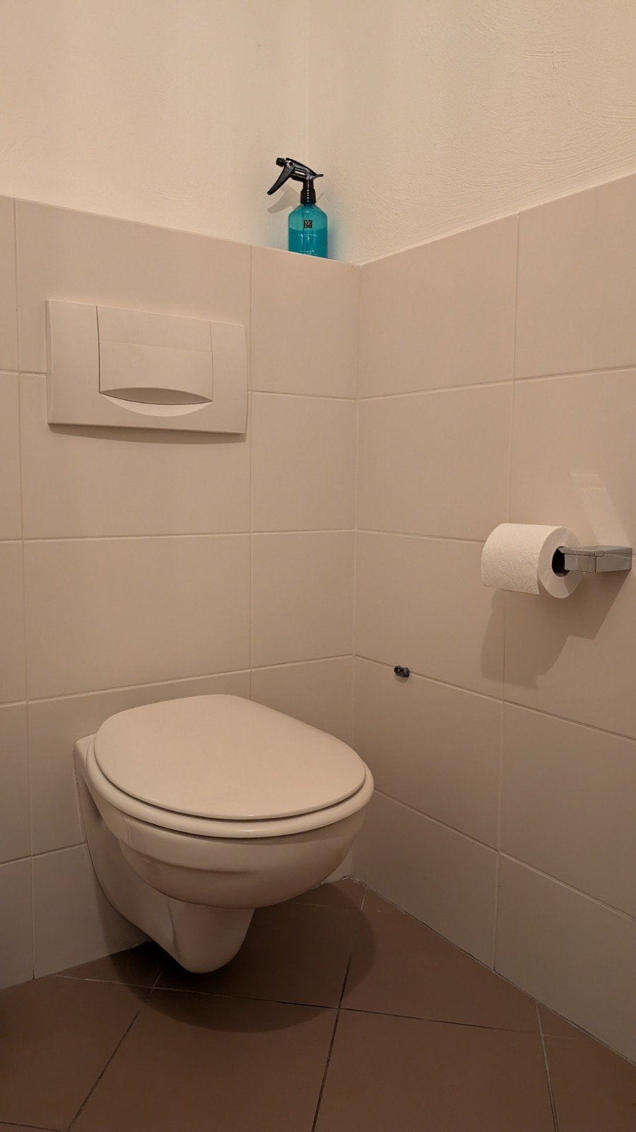 TEAB/ 2x Villeroy & Boch Hangtoilet Crèmekleurig, Doe-het-zelf en Verbouw, Sanitair, Ophalen, Gebruikt, Toilet