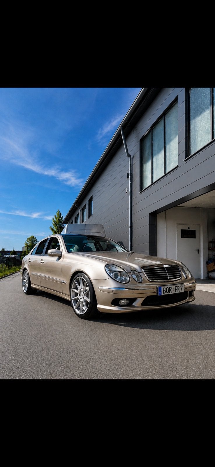 Mercedes Benz E500/W211, Auto's, Mercedes-Benz, Automaat, Achterwielaandrijving, 5000 cc, Overige kleuren