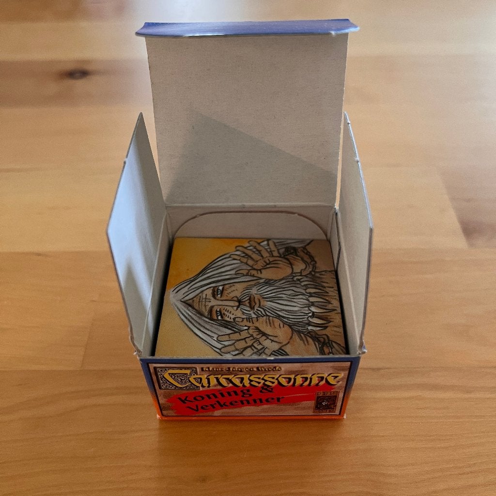 Carcassonne: Koning & Verkenner, 999 games, Ophalen of Verzenden, Zo goed als nieuw, Vijf spelers of meer