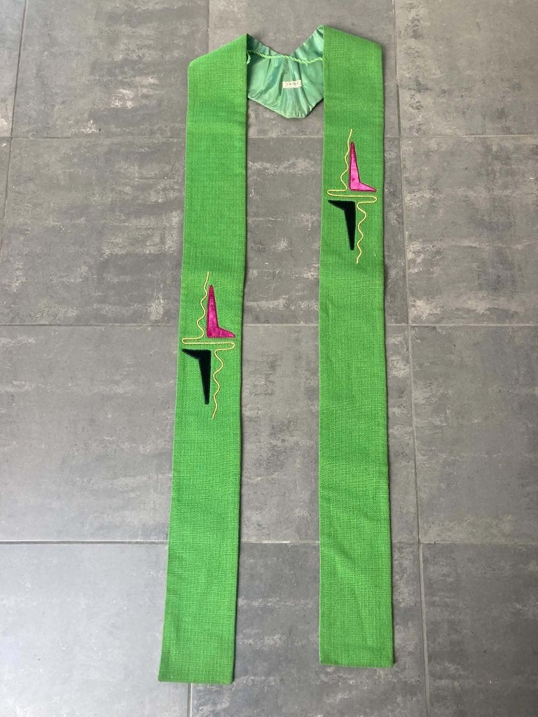 Groene stola priester Casier Leuven, Ophalen of Verzenden
