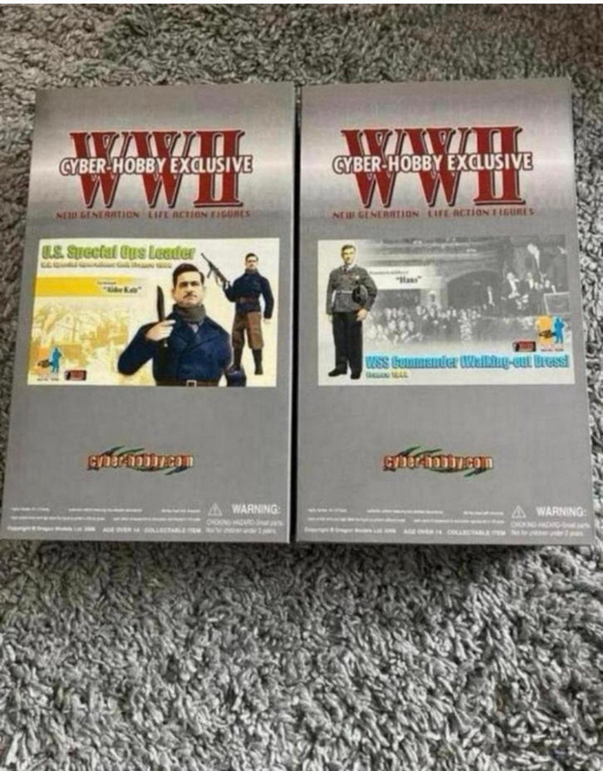 2 figuren van Hans Landa en Aldo Raine - Cyber-Hobby, Ophalen of Verzenden, Zo goed als nieuw, Actiefiguur of Pop