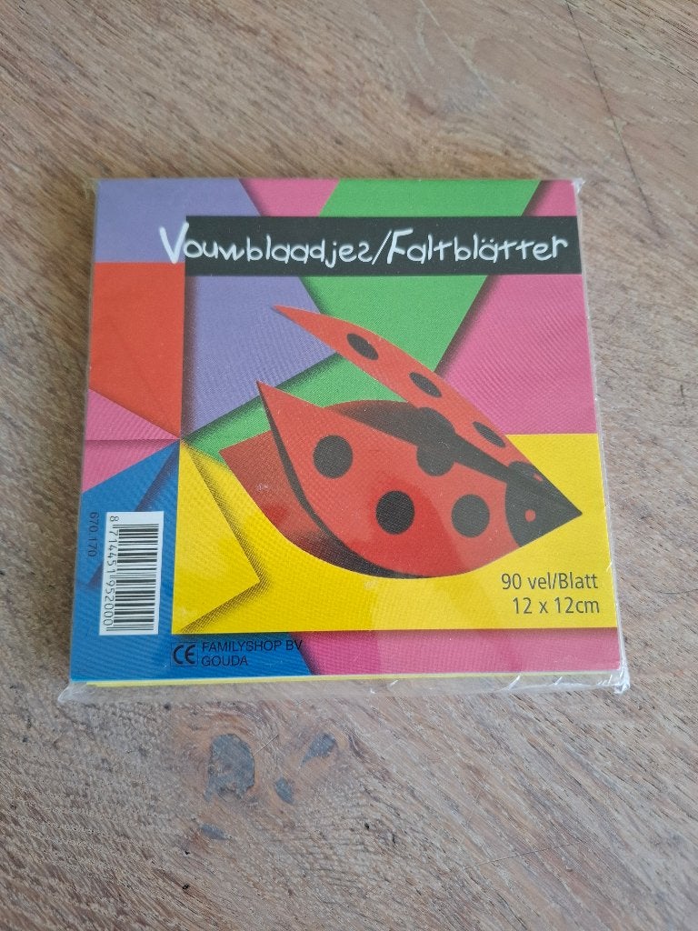 Vouwblaadjes 90 stuks 12x12 cm – nieuw, Ophalen of Verzenden, Nieuw, Knutselmateriaal