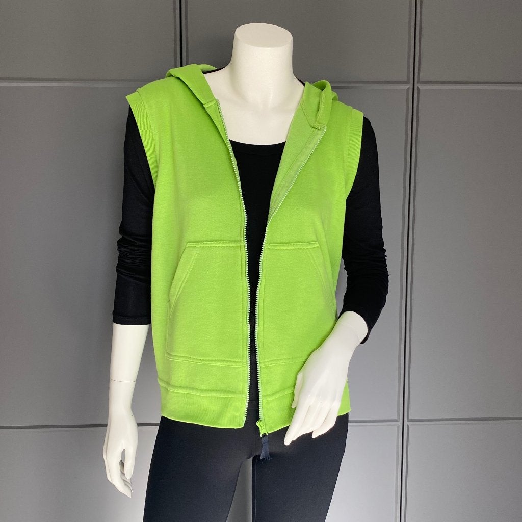 Vest zonder mouwen 152, Ophalen of Verzenden, Zo goed als nieuw, Jongen of Meisje, Trui of Vest