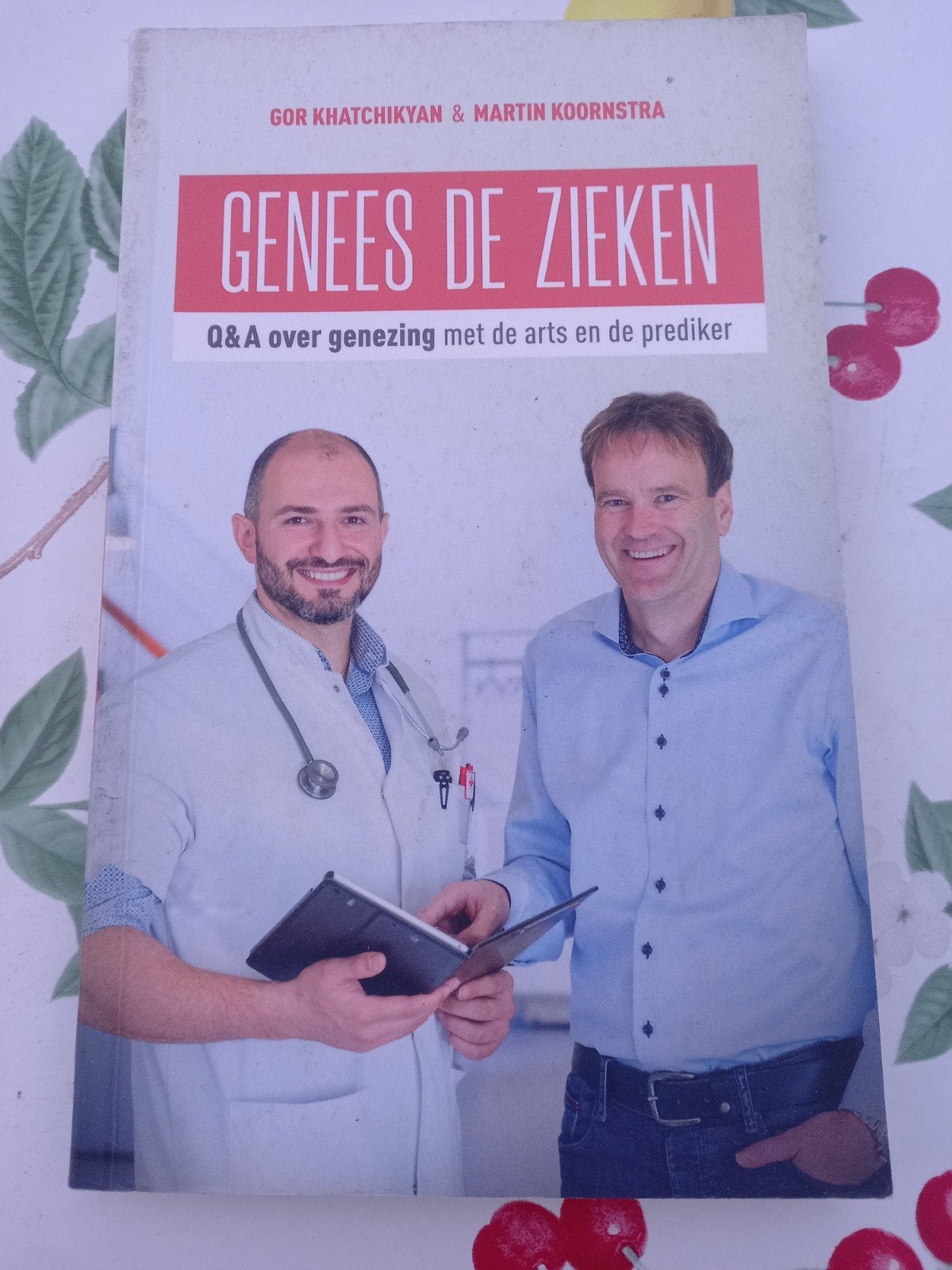 Q Martin Koornstra - Genees de zieken, Ophalen of Verzenden, Gelezen, Martin Koornstra; Gor Khatchikyan