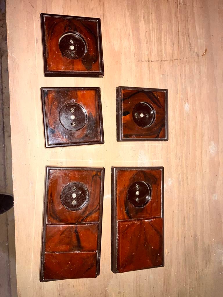 Vintage Bakelieten Stopcontacten en Schakelaars, Doe-het-zelf en Verbouw, Elektra en Kabels, Ophalen of Verzenden, Gebruikt, Stopcontact
