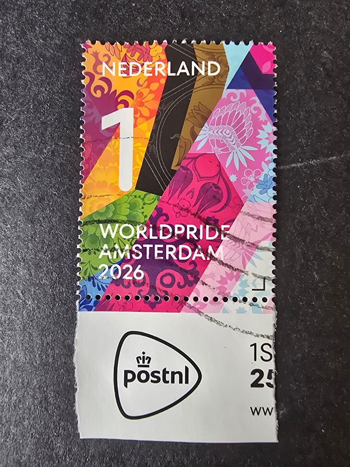 Postzegel Nederland 2026 - World Pride - Met Tab, Ophalen of Verzenden, Na 1940, Gestempeld