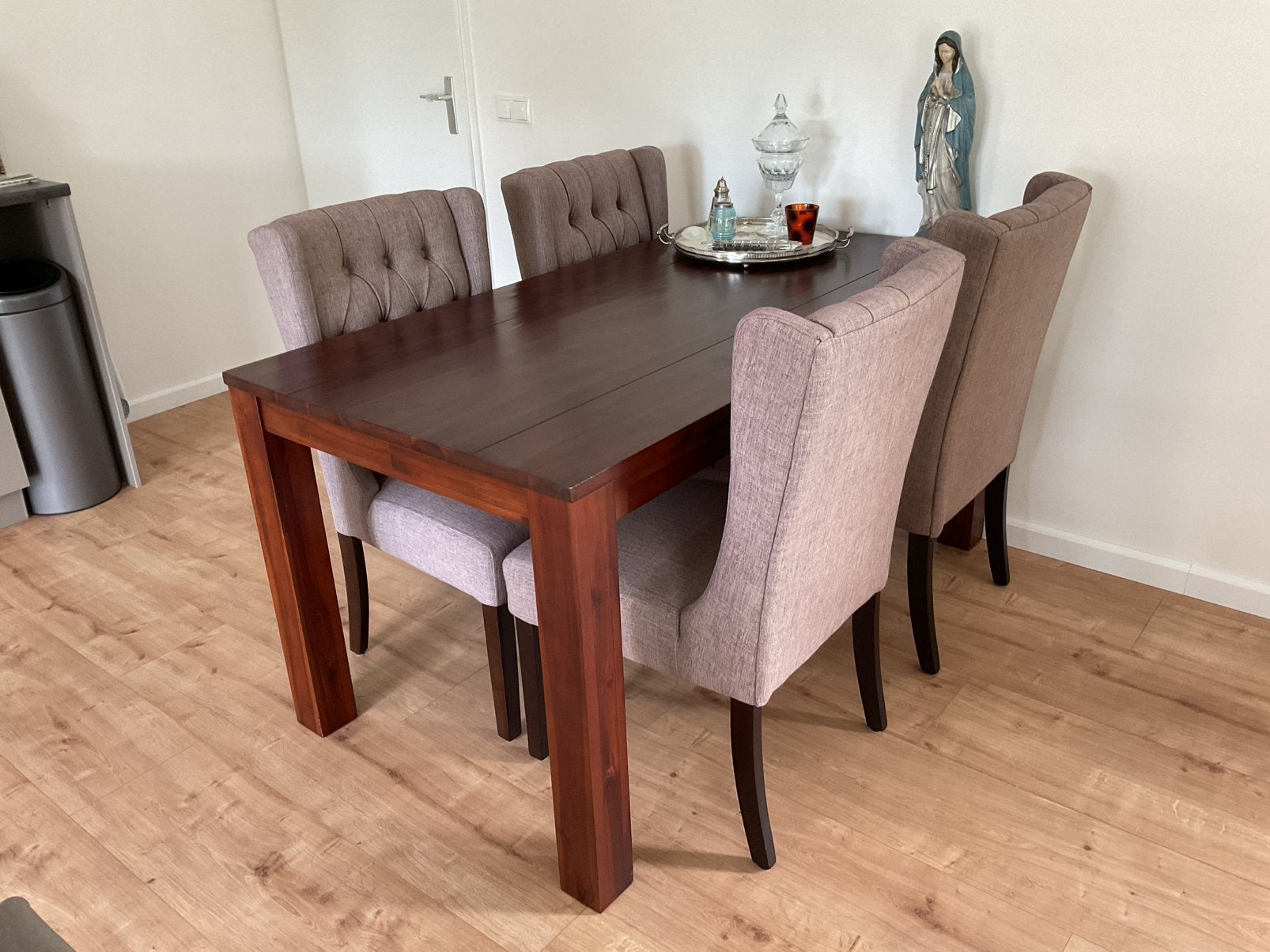 Eettafel acacia hout van Bommel, Landelijk/ klassiek, Zo goed als nieuw, 150 tot 200 cm, Vier personen