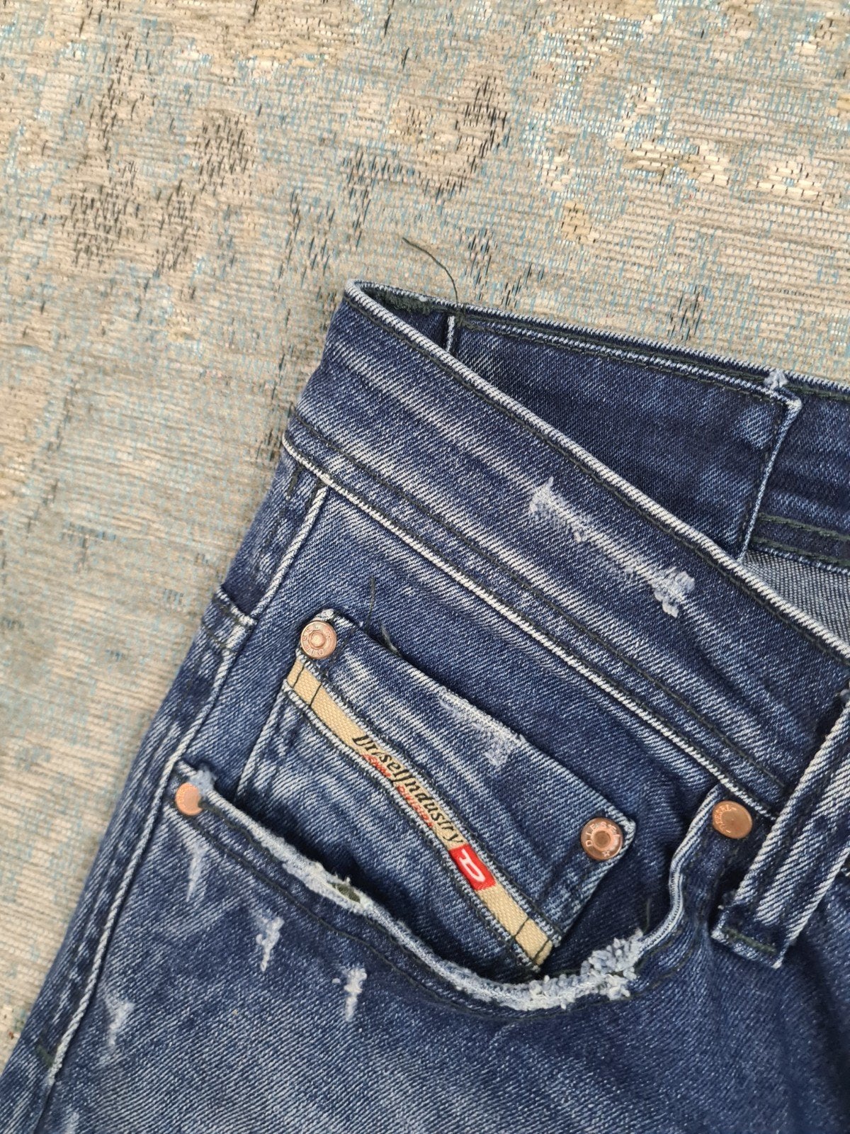 DIESEL New Fanker W30 L30 Slim skinny STRETCH Bronno3030

Ta, Danzigerkade 55, 1013 AP Amsterdam, Diesel, https://nl.diesel.com/en/help-area/help-area.html#contactUsContainer
