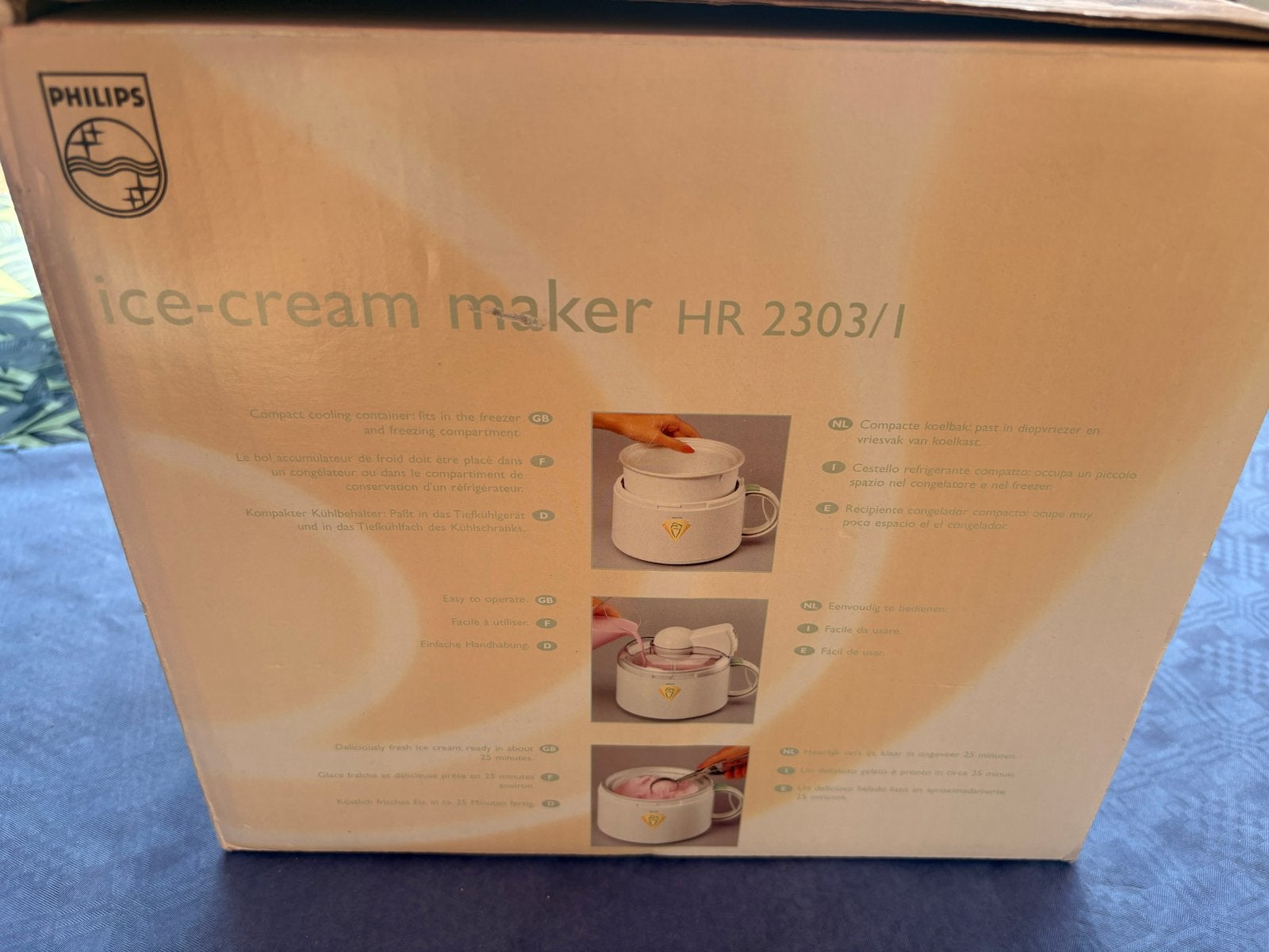 Philips HR 2303/1 IJsmachine., Ophalen, Gebruikt