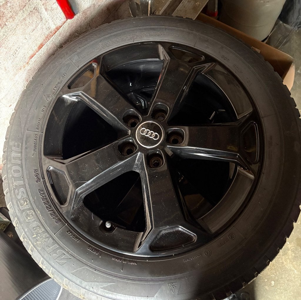 Sportvelgen audi met winterbanden, Auto-onderdelen, Ophalen, Banden en Velgen, 17 inch, Personenwagen