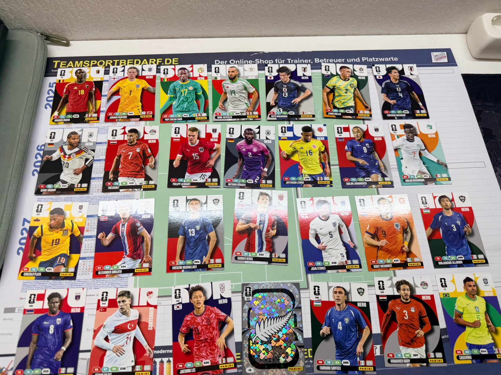 Diverse Panini 2026 Adrenalyn kaarten, Ophalen of Verzenden, Nieuw, Buitenlandse clubs, Poster, Plaatje of Sticker