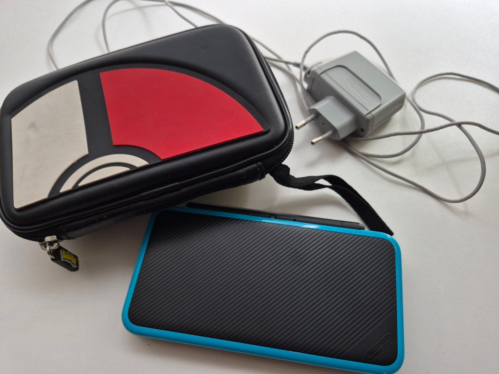 Nintendo 2DS XL, 8 games oa Mario, Luigi,Donkey Kong, Spelcomputers en Games, Spelcomputers | Nintendo 2DS en 3DS, Ophalen of Verzenden