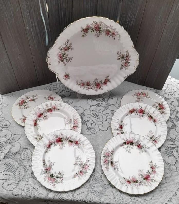 Royal albert lavender rose taart plateau en gebaks borden, Ophalen of Verzenden