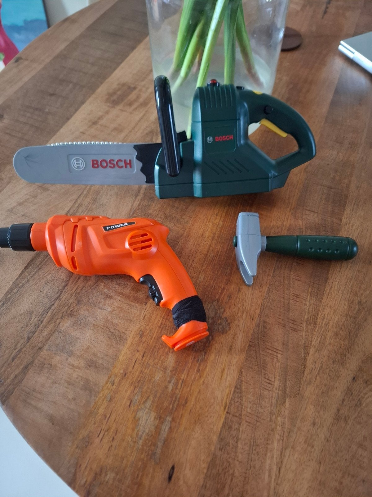 Kinder gereedschap., Ophalen, Gebruikt
