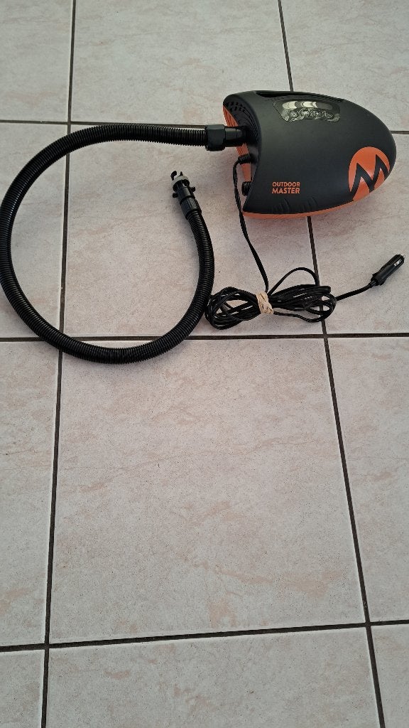 Shark suppomp, Watersport en Boten, Ophalen, Gebruikt, SUP-accessoire