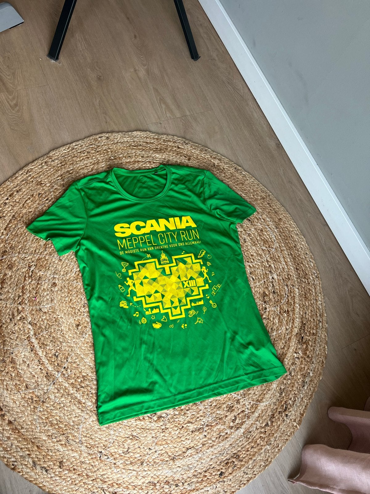 2 sportshirts maat M, Maat 38/40 (M), Ophalen of Verzenden, Hardlopen of Fietsen, Gedragen