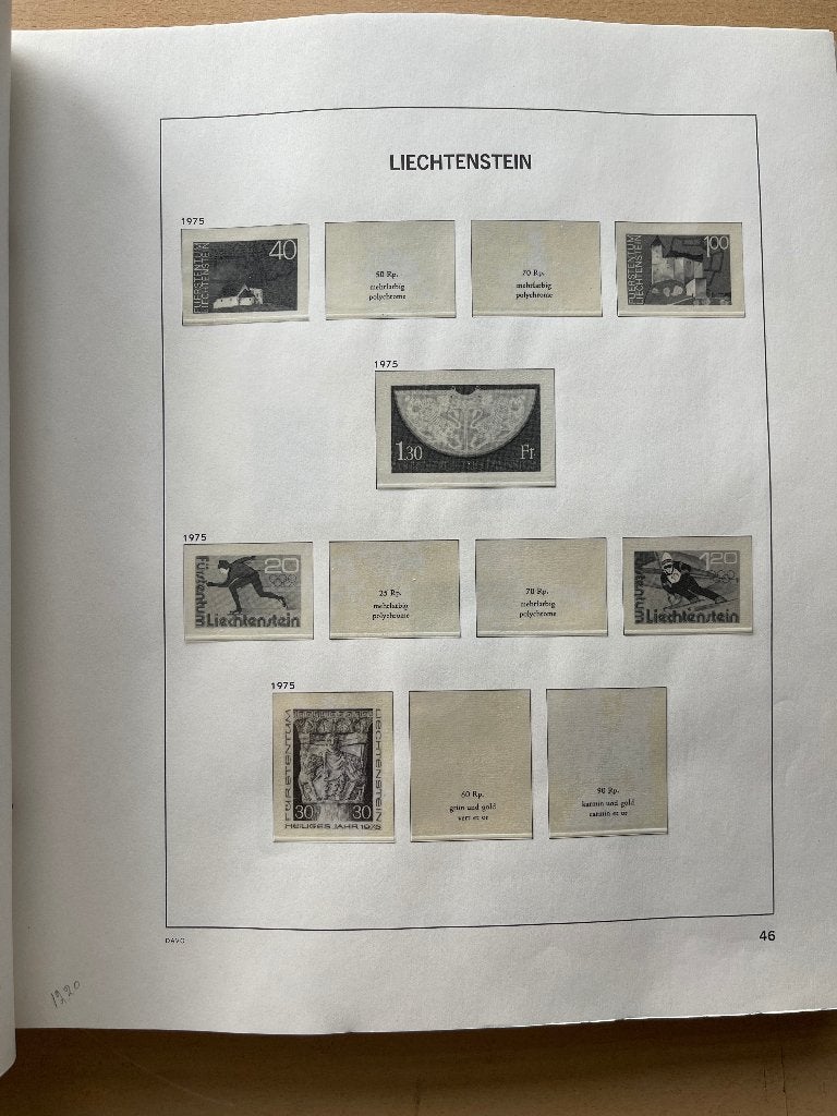 Liechtenstein 1975 t/m 2002 in Davo Album, Postzegels en Munten, Ophalen of Verzenden, Verzamelalbum