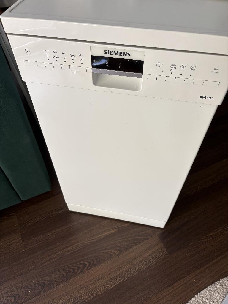 Siemens iQ500 smalle vaatwasser – stil model 44 dB, Ophalen, Gebruikt, Minder dan 10 liter, Energieklasse A of zuiniger