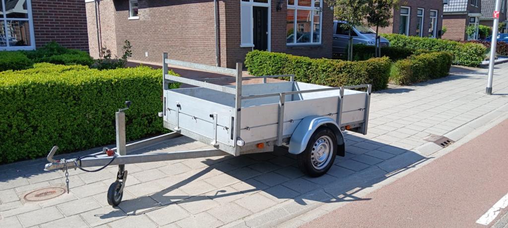 Anssems enkelasser, aanhanger, aanhangwagen, Ophalen