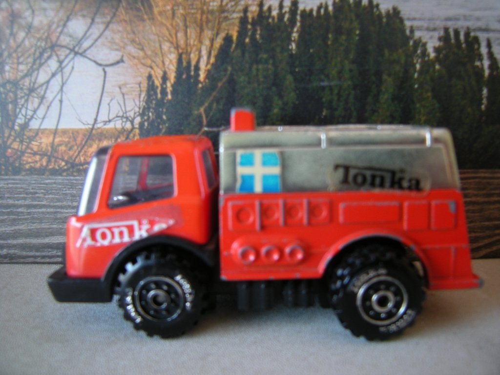 goede oude brandweerauto /tonka made in japan, Ophalen of Verzenden, Gebruikt, Bus of Vrachtwagen