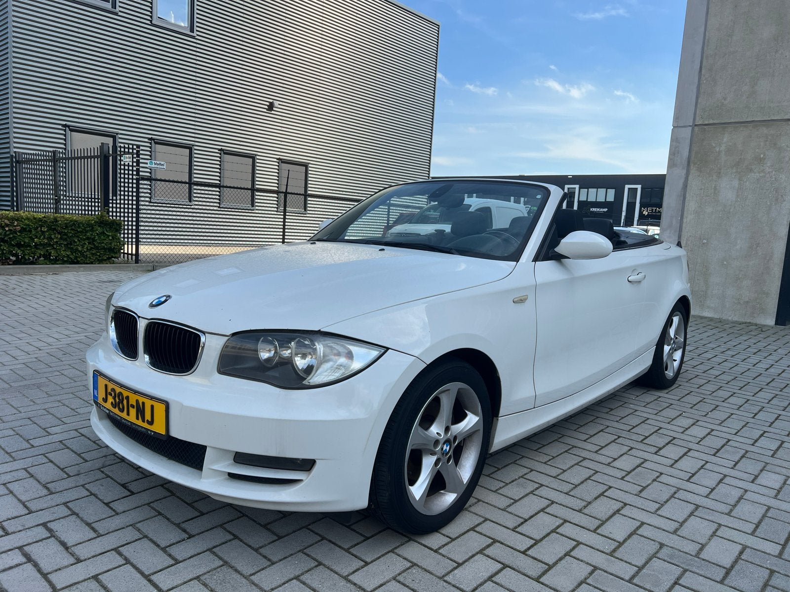 Foto 4 van BMW 1-Serie 2.0 118I Cabrio 2009 Wit