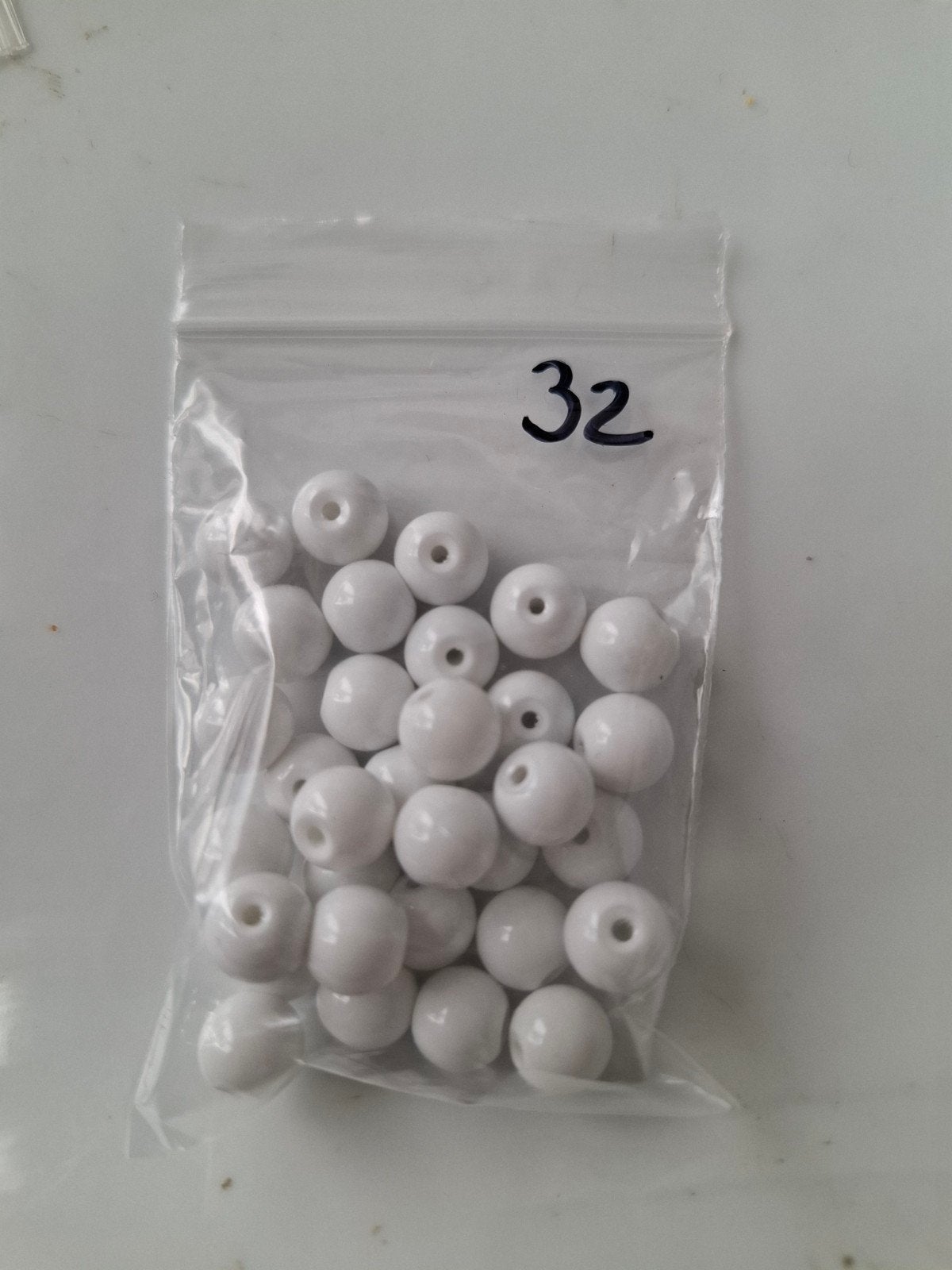 32 stuks 8 mm glaskralen wit kralen partij, Kraal, -, -, Nieuw