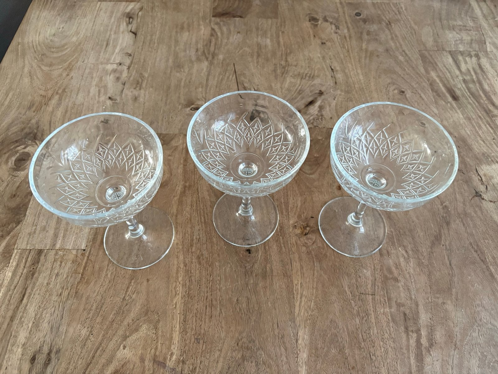 Set van 3 vintage champagne coupes, Antiek en Kunst, Antiek | Glas en Kristal, Ophalen