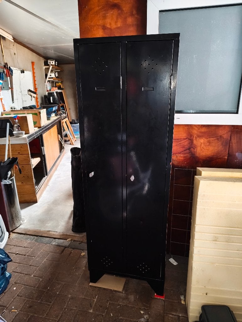 Locker kast, Ophalen, Gebruikt