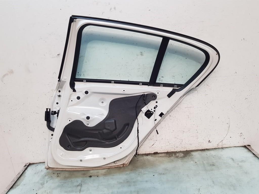 Portier Rechts Achter BMW 1 serie (F20) 2017 41527284516, Gebruikt, Petuelring 130, München 80809, , Duitsland, BMW, Bayerische Motoren Werke AG