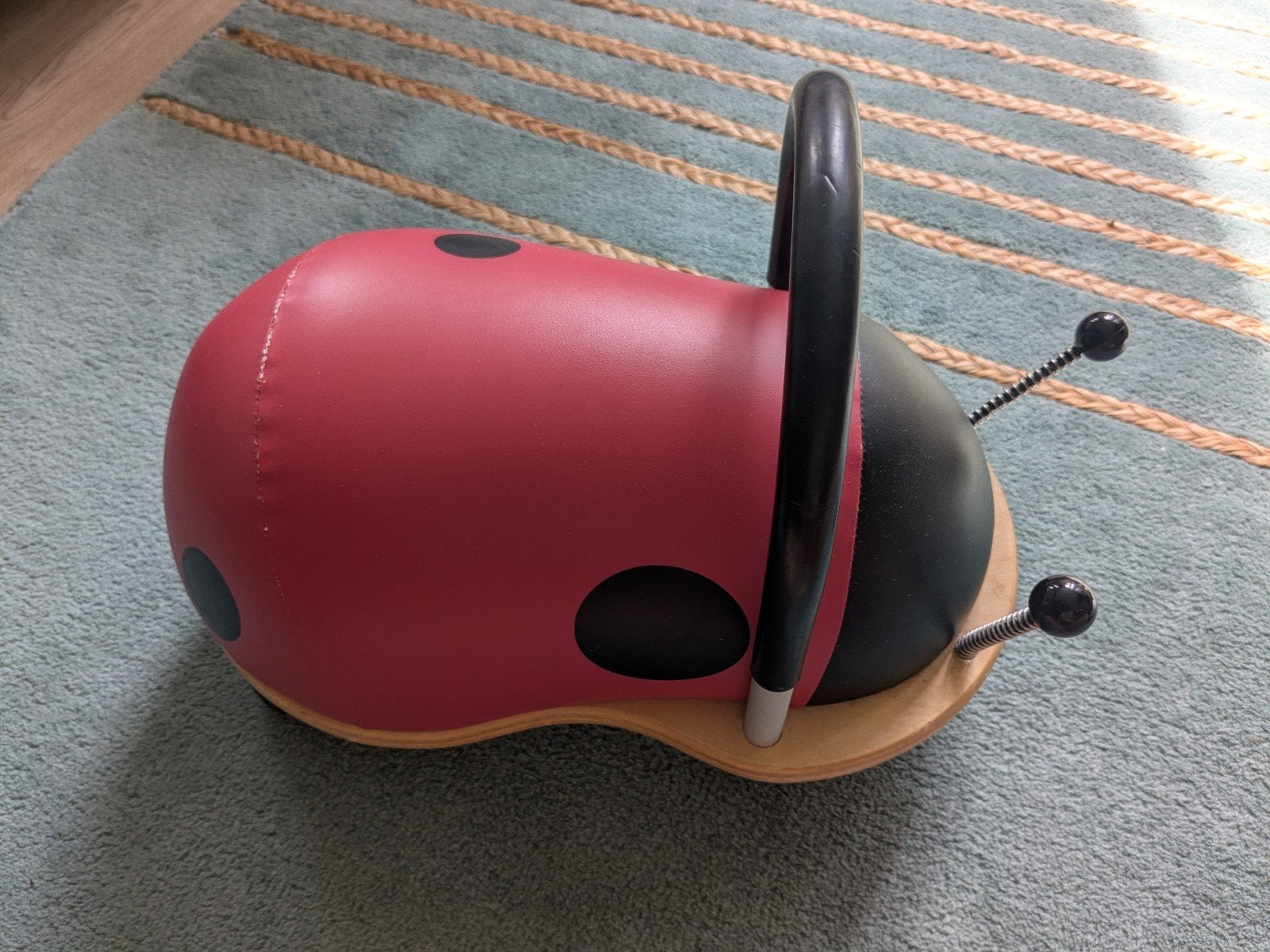 Wheely Bug lieveheersbeestje loopauto groot, Kinderen en Baby's, Speelgoed | Speelgoedvoertuigen, Ophalen, Gebruikt