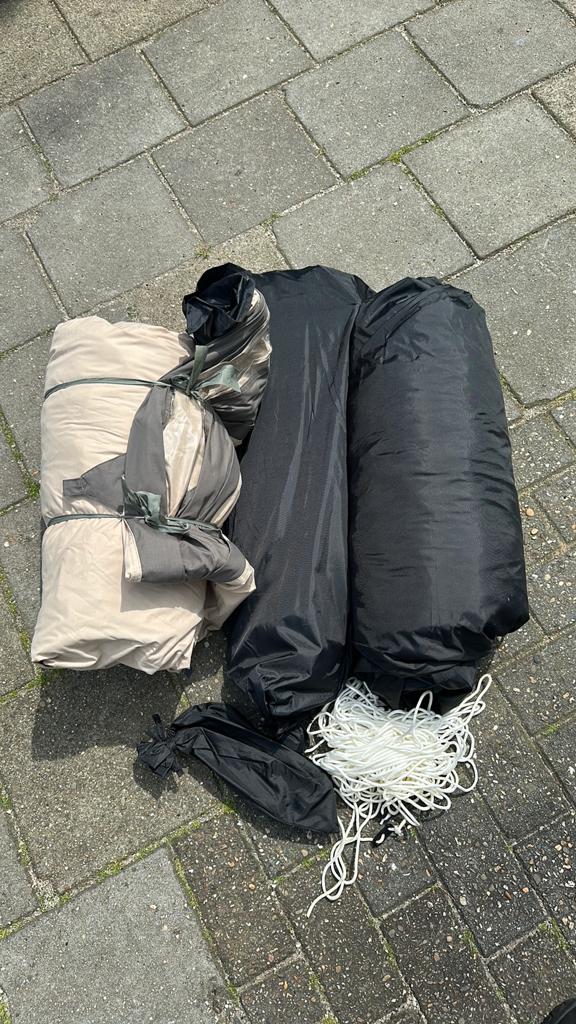 BaseCamp Salou V 5 persoons tent, Ophalen, Zo goed als nieuw, Tot en met 5