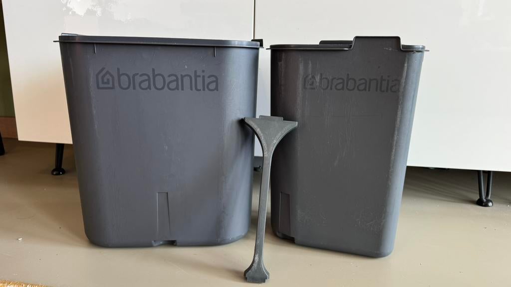 Brabantia Bo Touch Bin binnenbakken incl zakken, Ophalen, 50 tot 75 cm, 40 liter of meer, Zo goed als nieuw