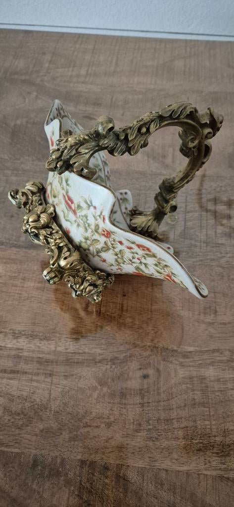 Mand met bloem decoratie, Ophalen of Verzenden