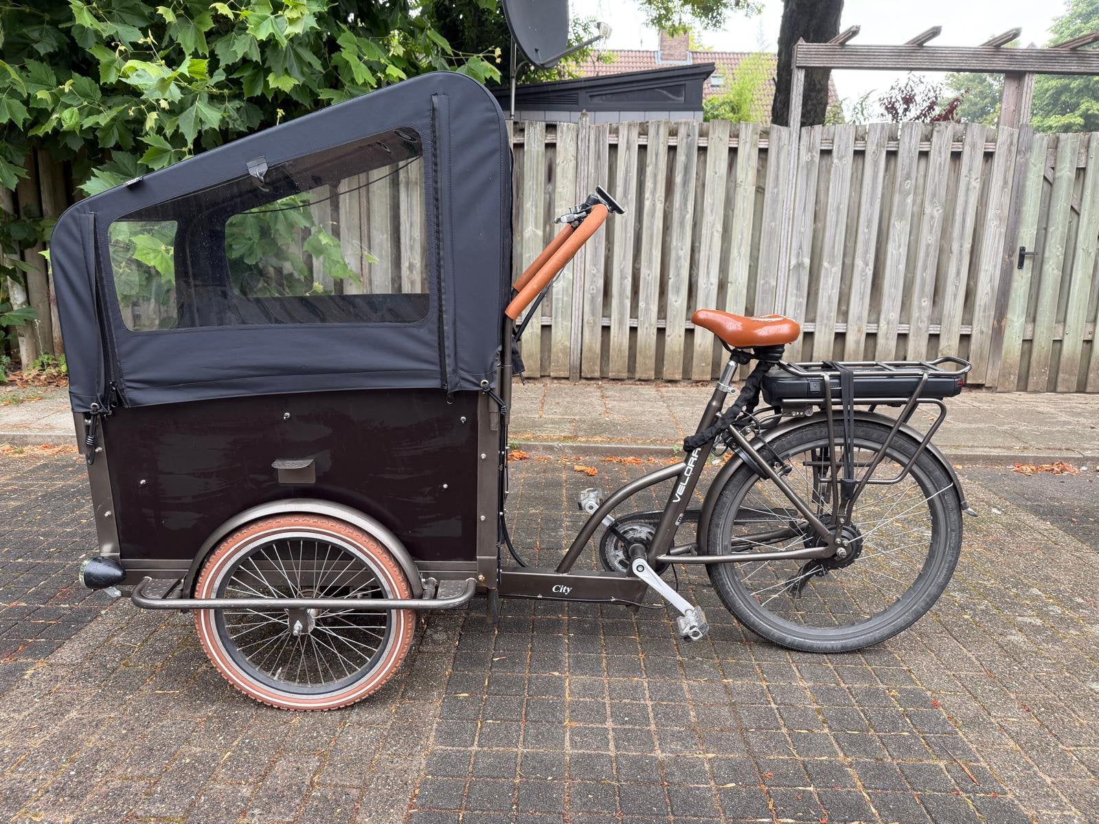 Velora City elektrische bakfiets - motor kapot, 4 kinderen of meer, Gebruikt, Huif, Trommelrem