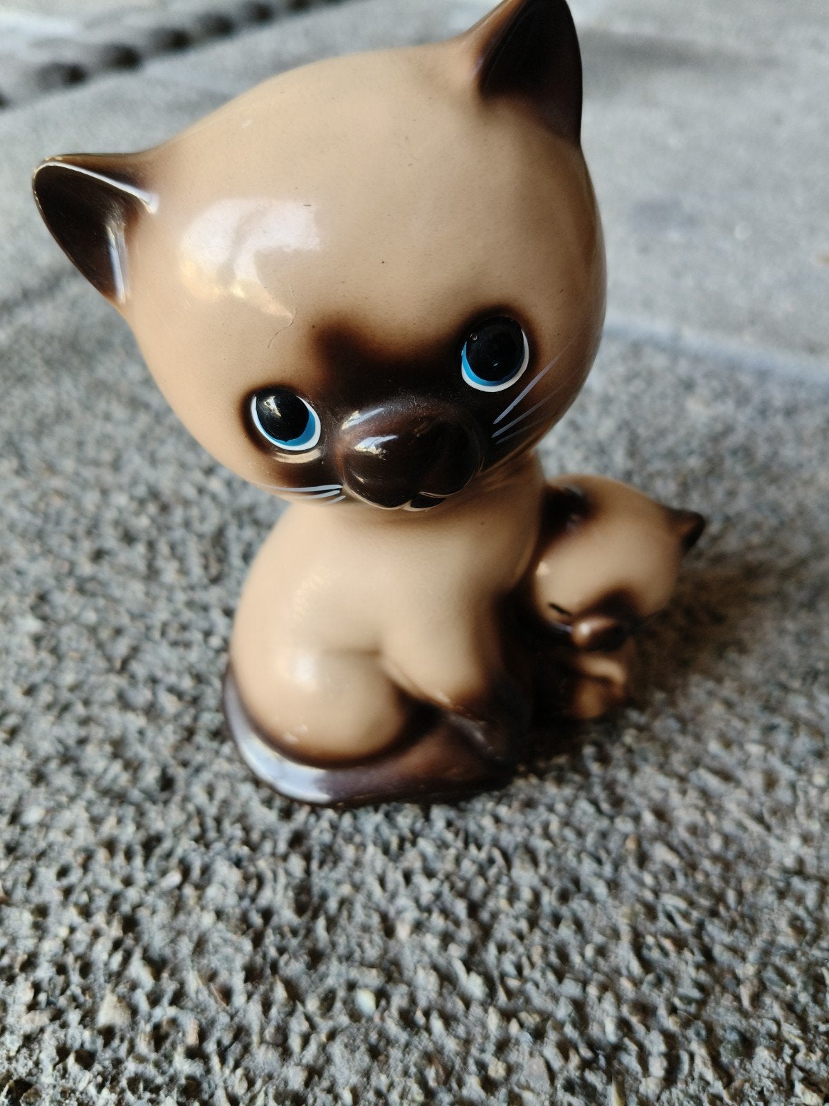Vintage Siamese kattenbeeld Moeder met kitten, Made in Japan, Ophalen of Verzenden