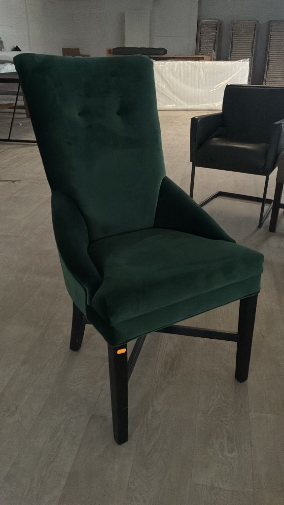 Luxe Marq Eetkamerstoel / Fauteuil – Prachtig Groen Fluweel, Ophalen, Overige kleuren, Nieuw, Eén