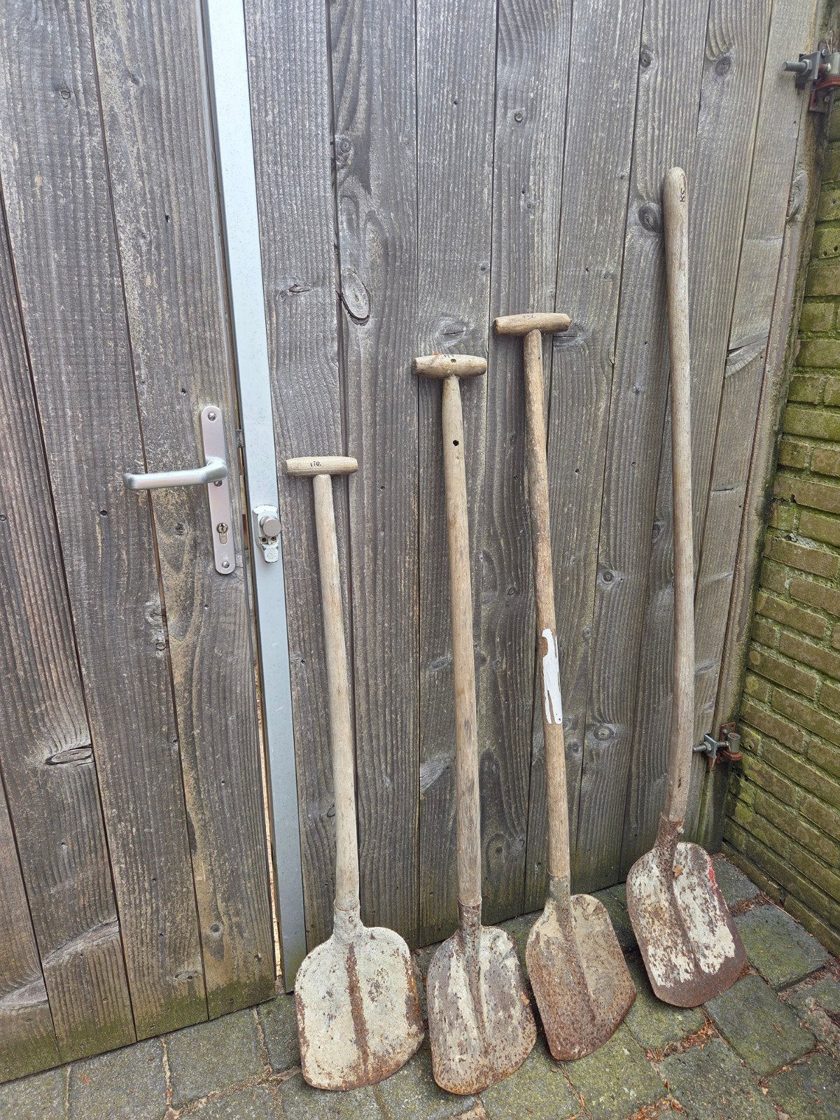 4 stuks bats, Ophalen