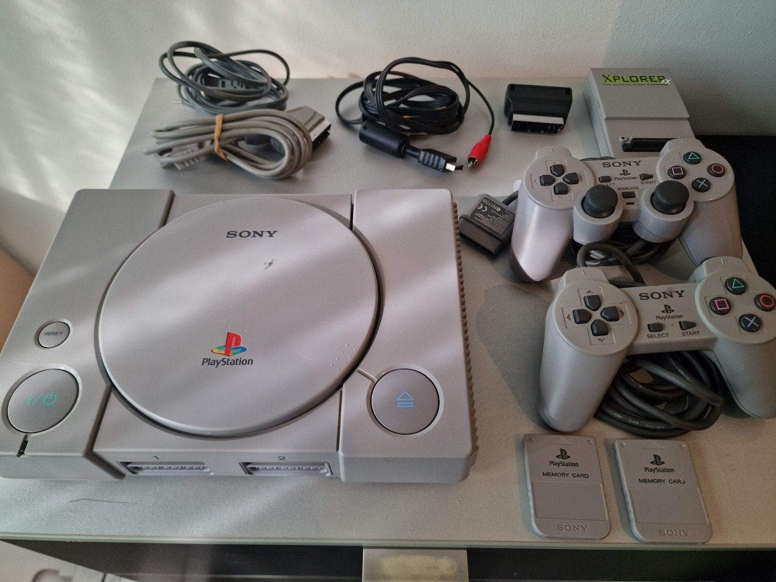Mooie playstation 1 - Ps1 classic, Spelcomputers en Games, Spelcomputers | Sony PlayStation 1, Ophalen of Verzenden, Zo goed als nieuw