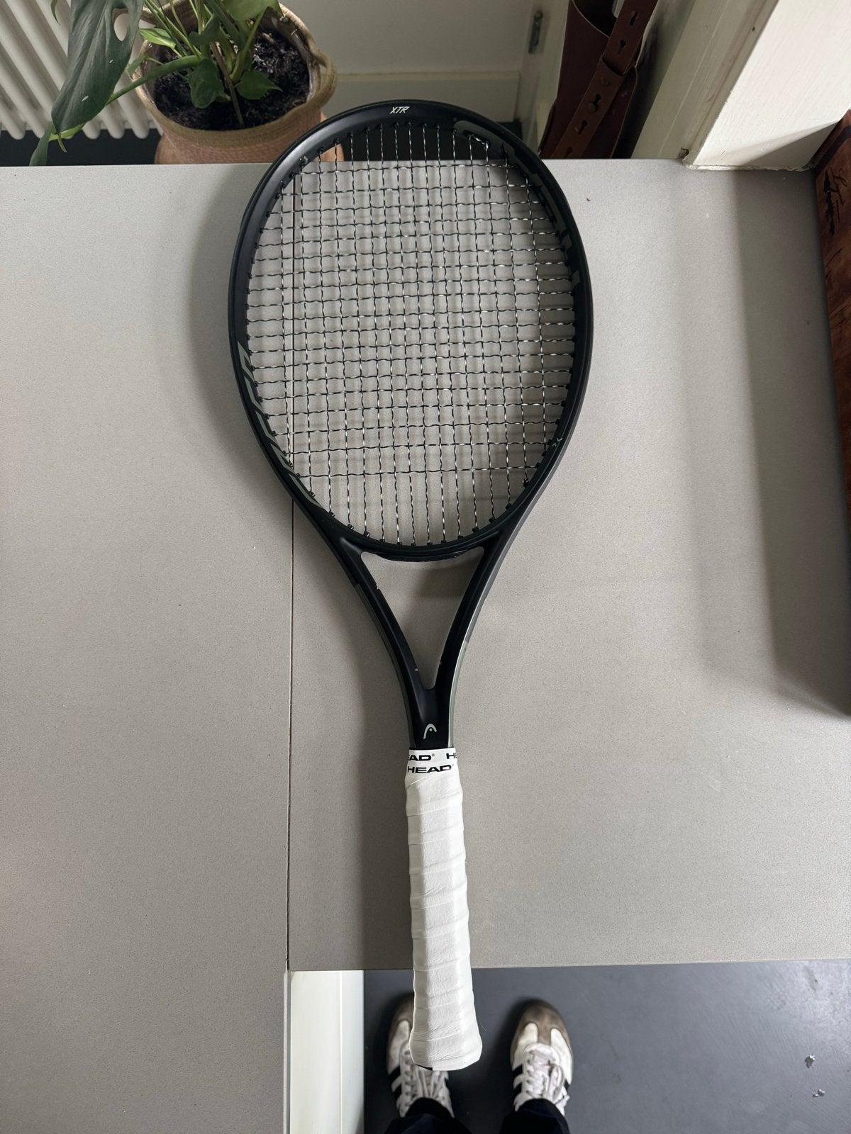 Head Speed XTR tennisracket - Zwart, 285g, 100 sq. inch blad, L4, Ophalen of Verzenden, Zo goed als nieuw, Head