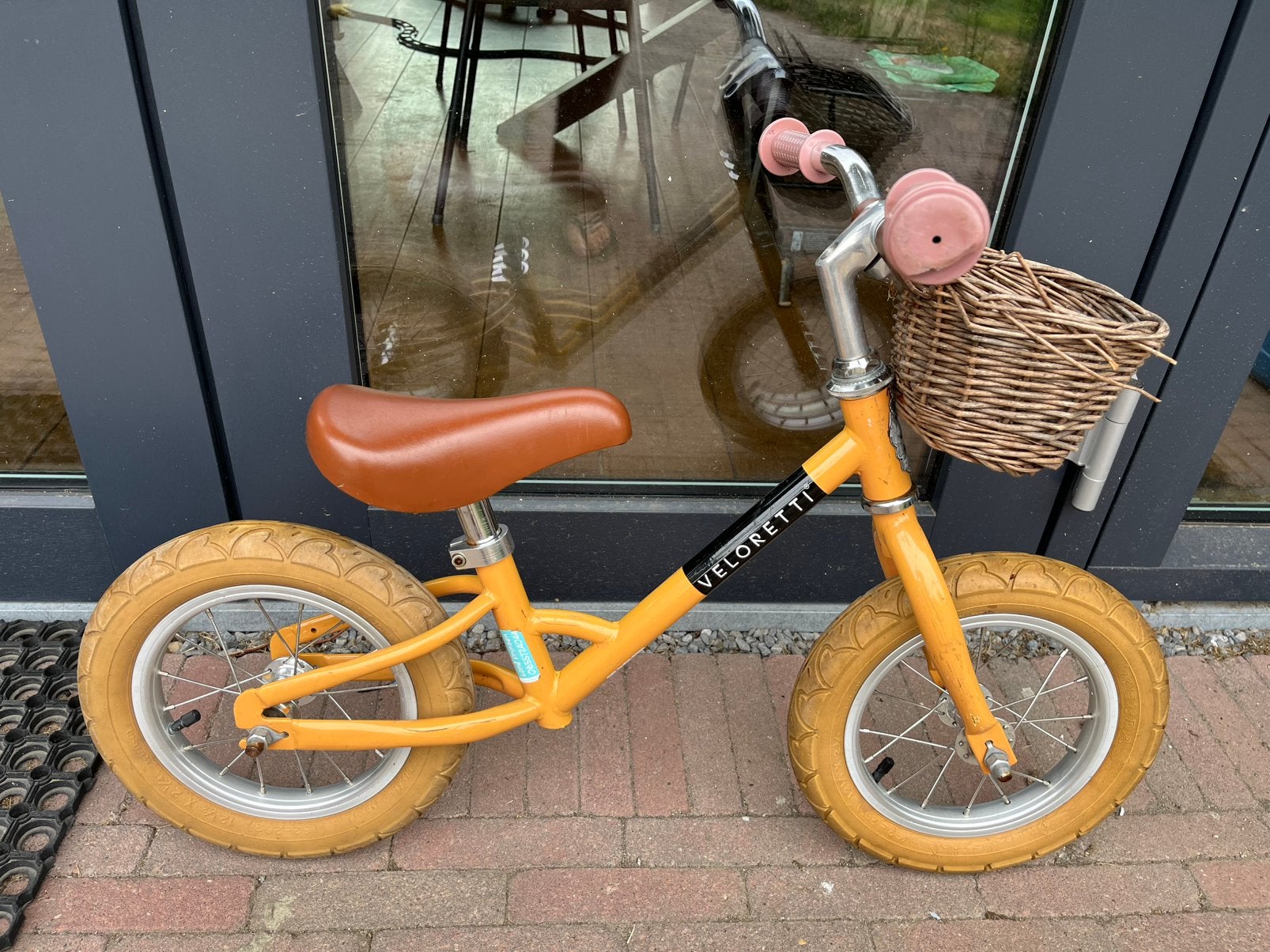 Veloretti Loopfiets met mandje, Ophalen, Gebruikt, Velgrem, Minder dan 16 inch