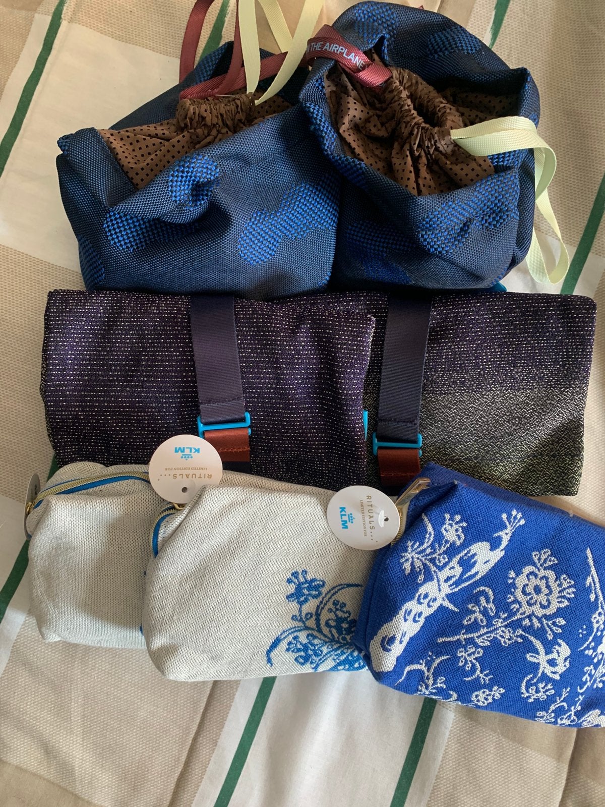 Diverse KLM business class tasjes o.a. Rituals samenwerking, Ophalen of Verzenden, Nieuw, Overige typen
