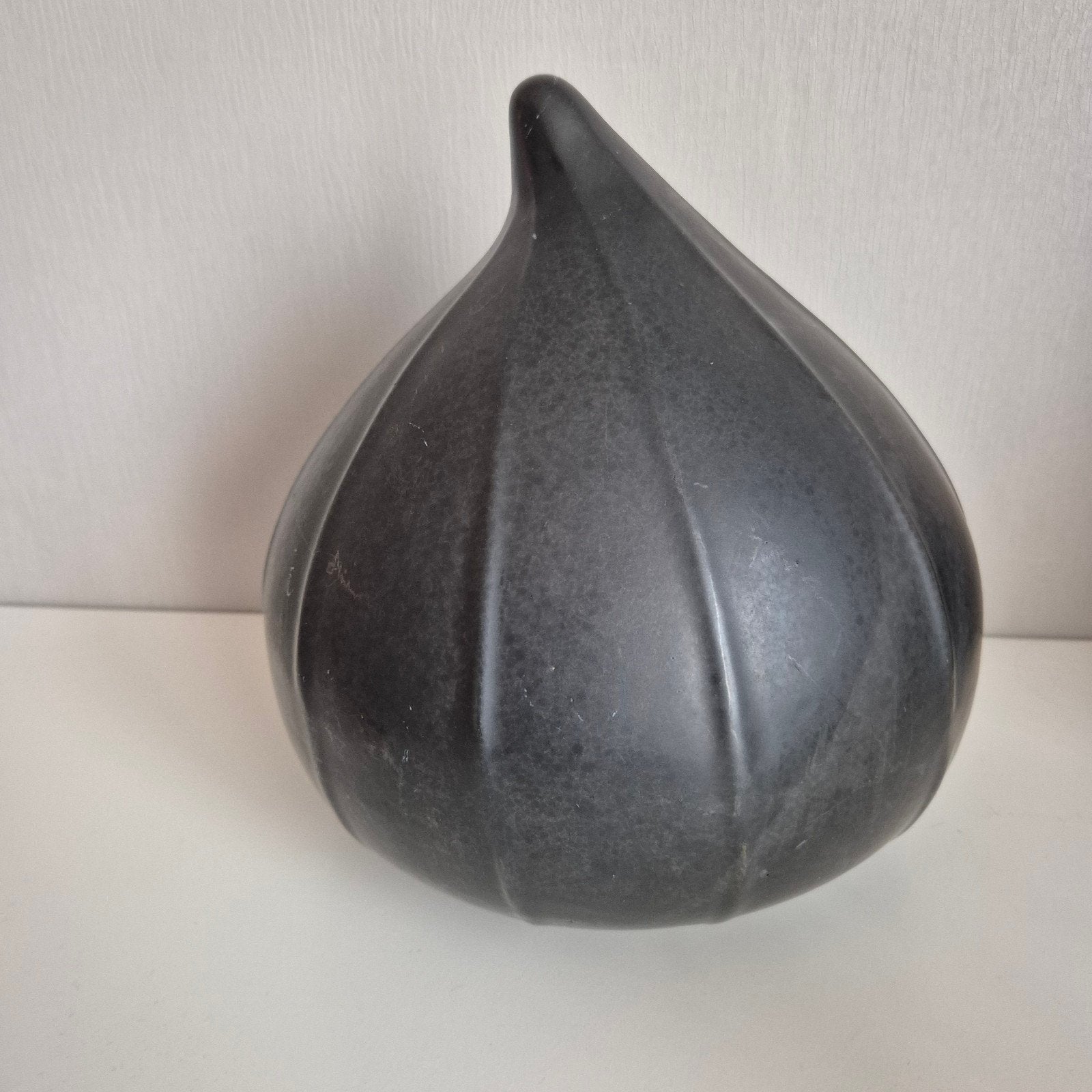 IKEA RÖNÖ Design Kunst Object - Zwart, Ophalen of Verzenden, Object, Zwart, Steen/keramiek