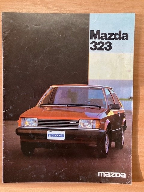 Mazda 323 brochure uit 1980 - NL, Ophalen of Verzenden, Zo goed als nieuw, Mazda