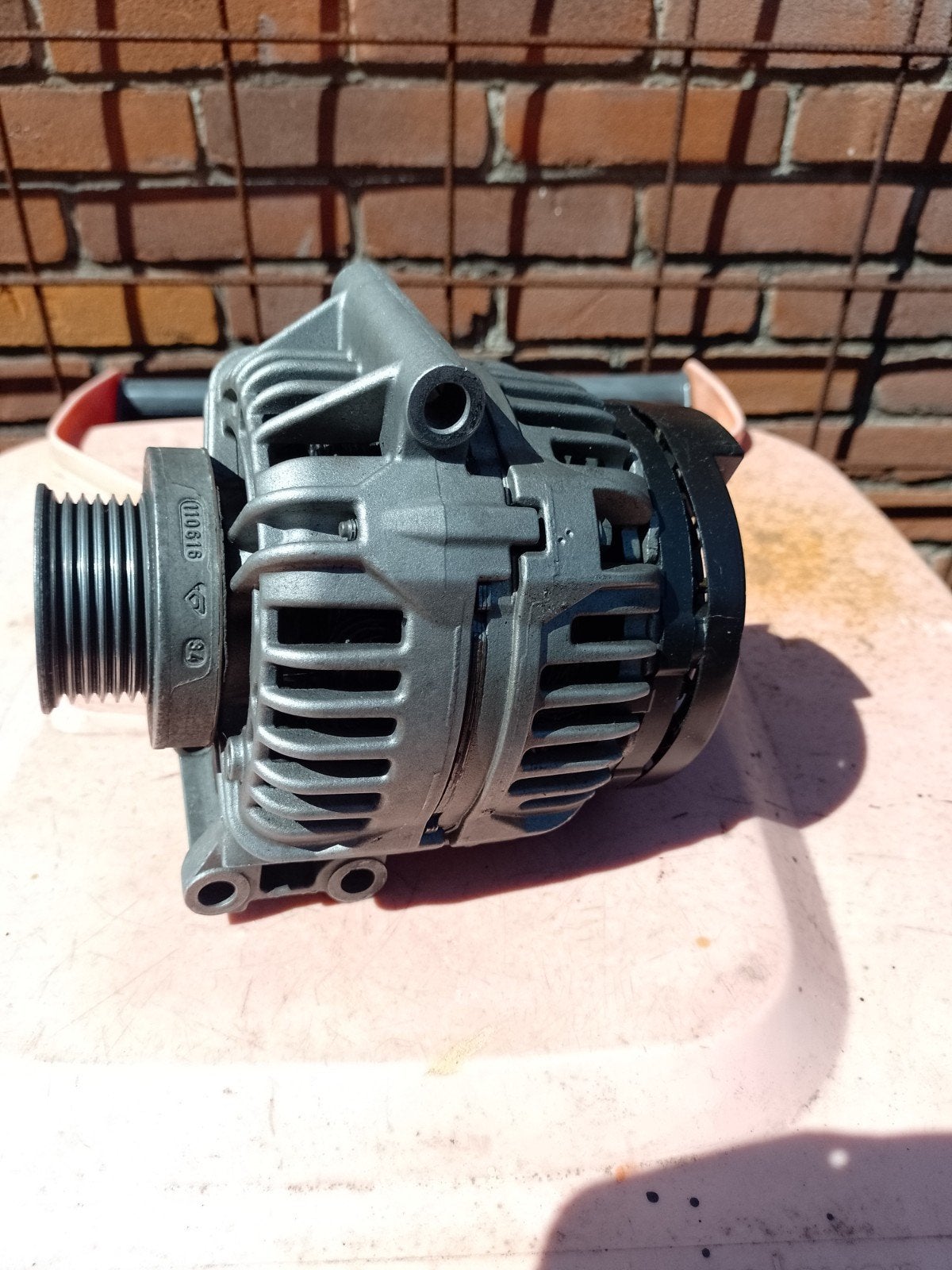 dynamo Renault / Dacia, Auto-onderdelen, Ophalen of Verzenden, Nieuw, Renault