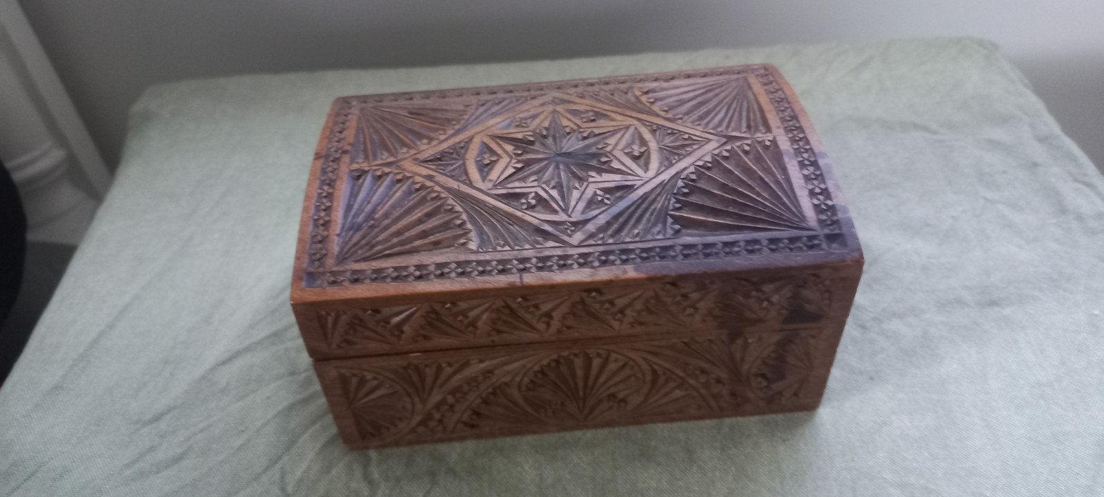 Lepeldoosje Hout Bewerkt, Antiek en Kunst, Ophalen of Verzenden