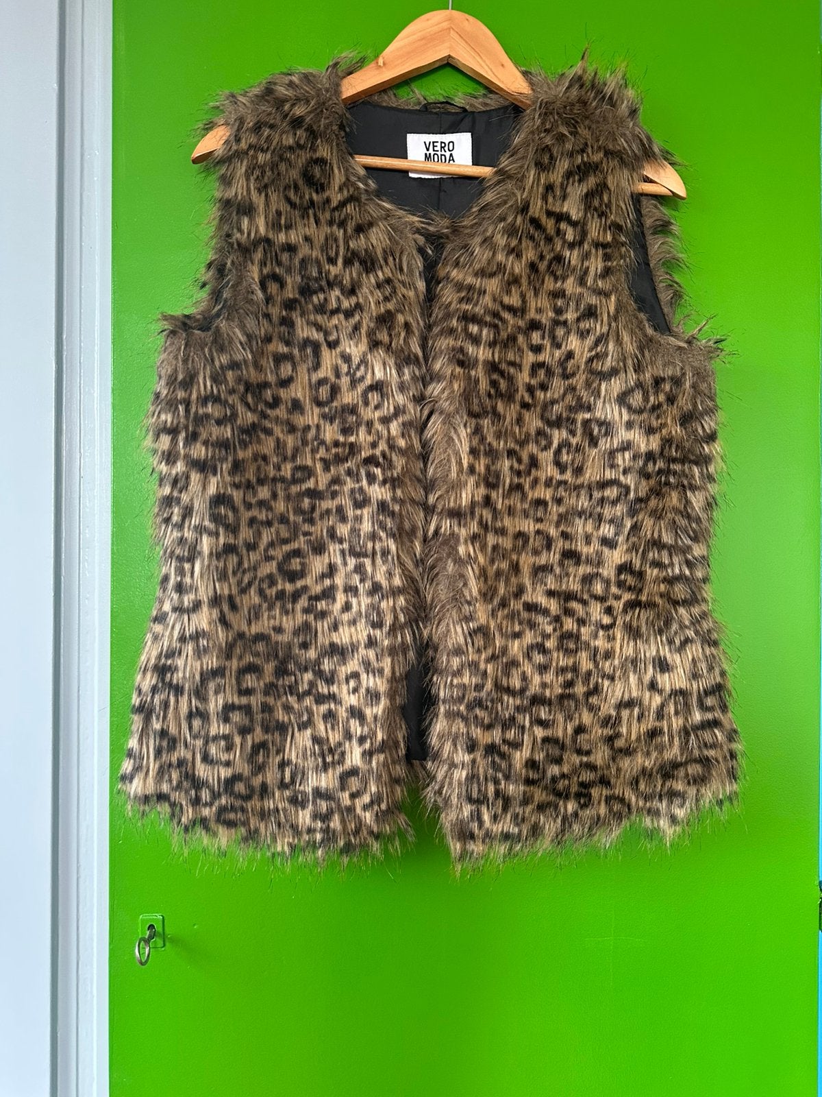 Vero moda gilet maat M, Ophalen of Verzenden, Zo goed als nieuw, Maat 38/40 (M), Zwart