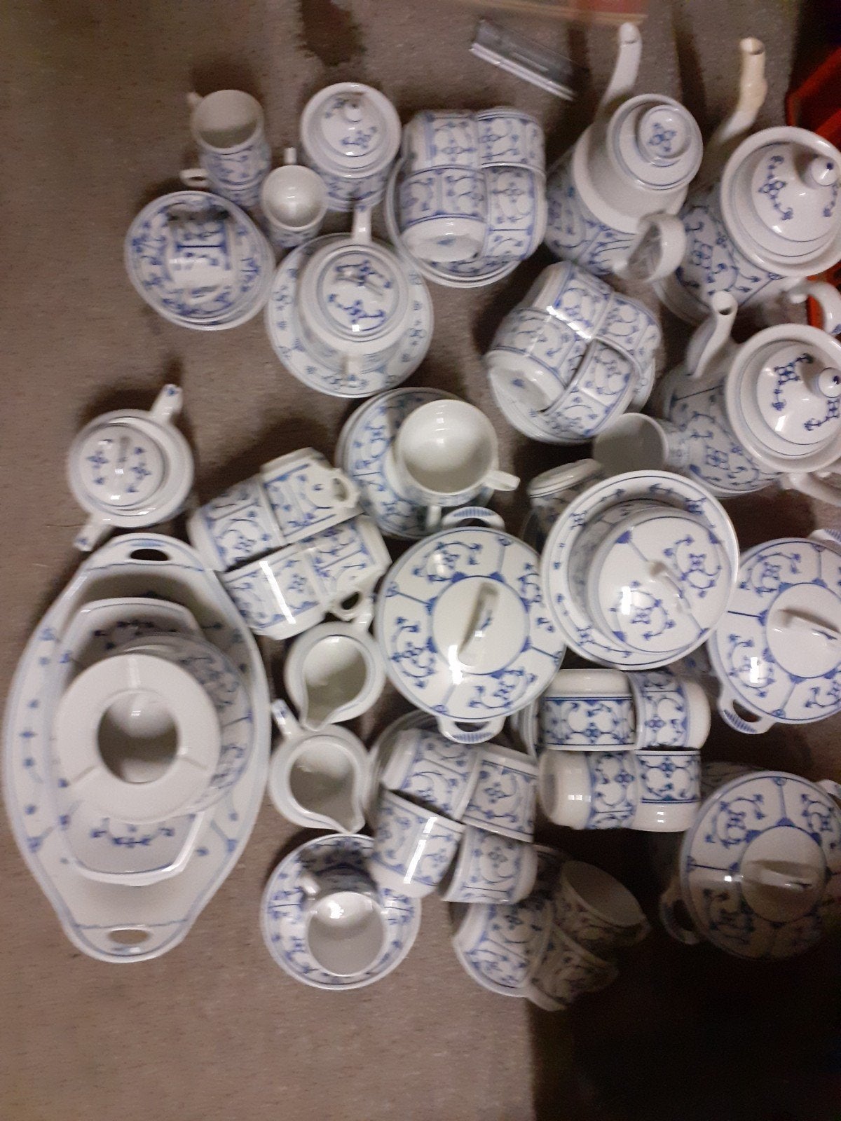mooie verzameling Saks servies, Ophalen of Verzenden, Zo goed als nieuw, Overige stijlen